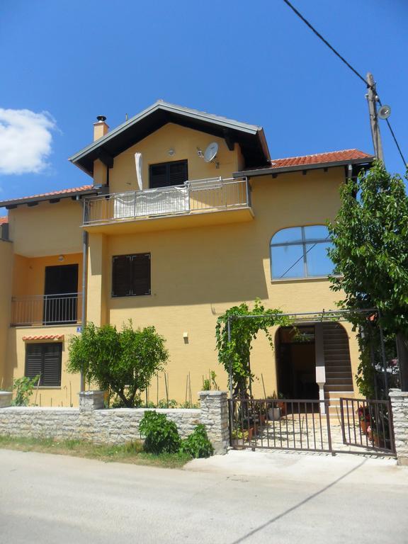 Apartments Stana Sukošan Dış mekan fotoğraf